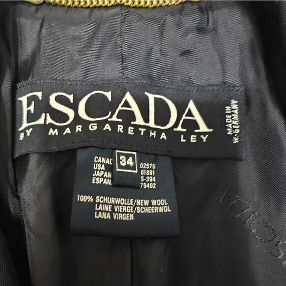 Vintage Escada Pure New Wool Dark Blue Blazer with Gold beaded Accents SZ 34 S - Picture 7 of 8